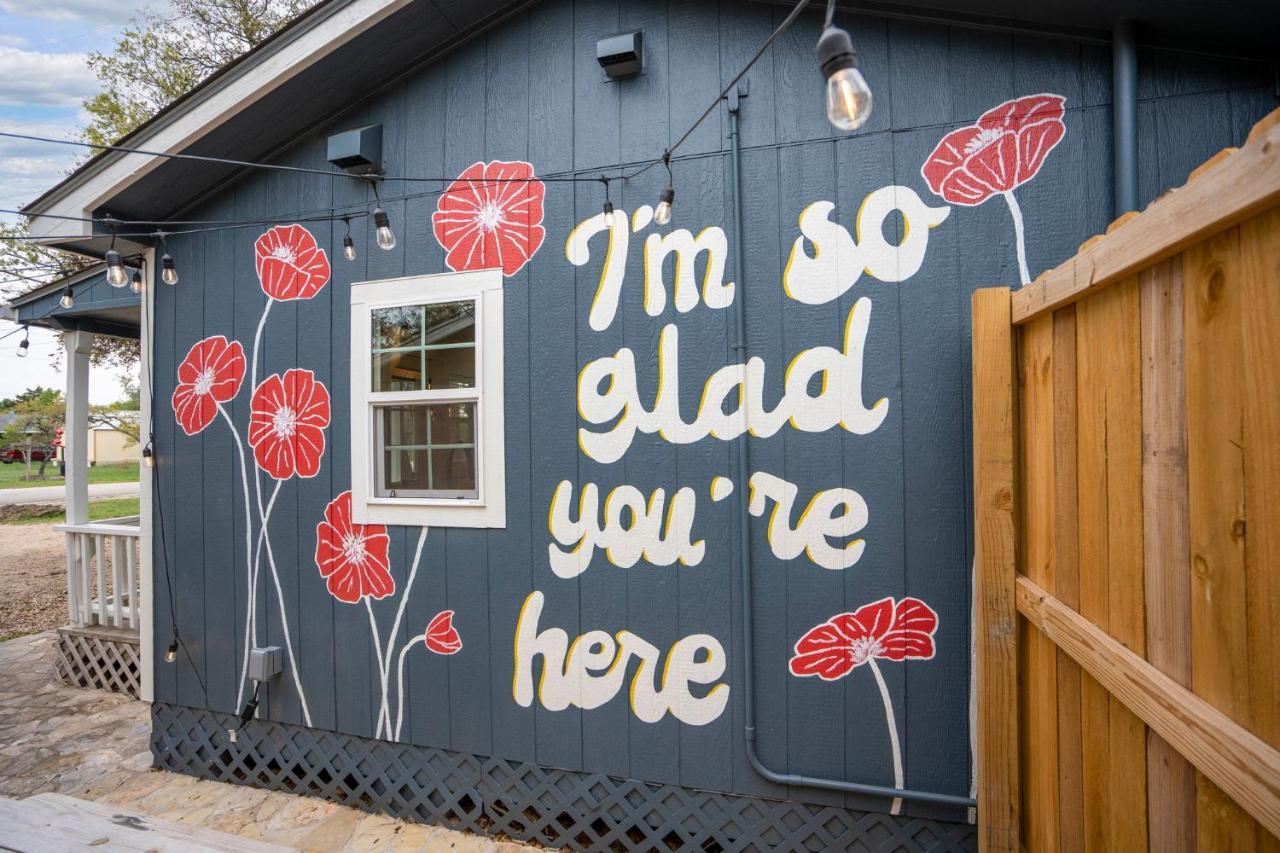 New! The Yellow Door- Downtown Wimberley W/ River Access Exterior foto